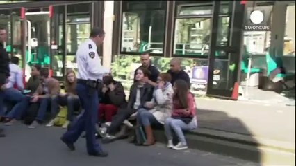 Three-tram pileup in Rotterdam injures 33