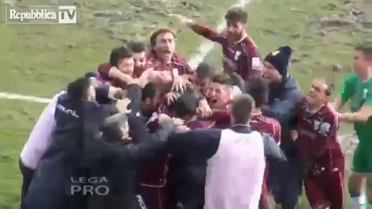 cok ilginc bir gool.