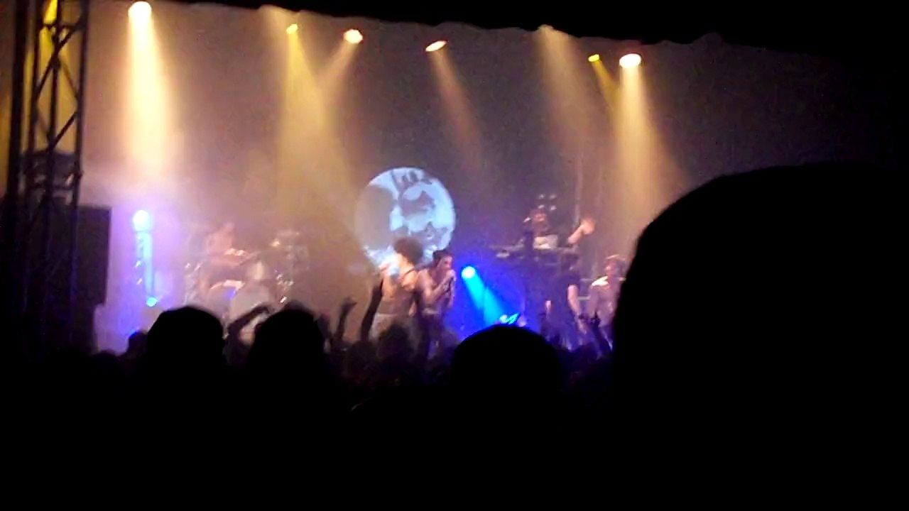 SHAKA PONK How we kill stars au MANEGE à Lorient mai 2010.SDC12205