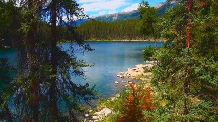 Horseshoe Lake in Jasper NP.
