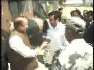 PM and Bilawal Bhutto Zardari visits drought-hit Tharparker;