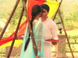 Saraswatichandra-Holi special,Saras and Kumud doing romance