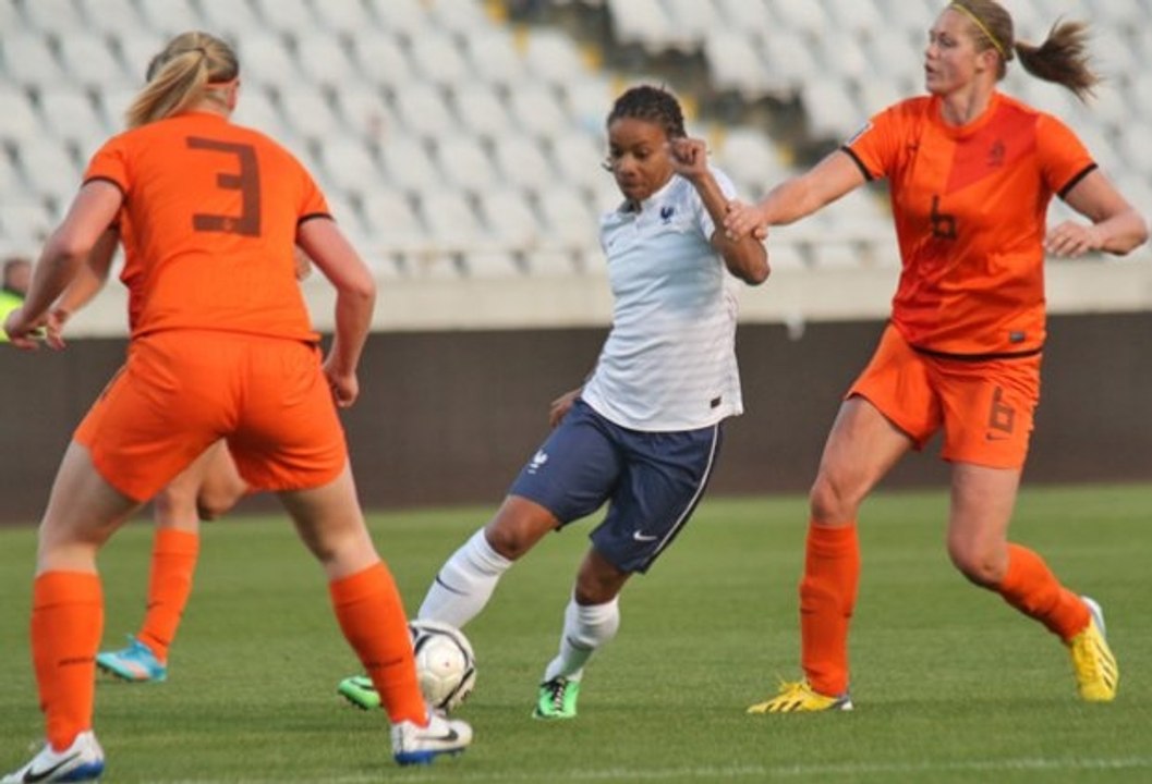 France-Pays-Bas Féminines A - les buts et la qualification en finale (Tournoi de Chypre)