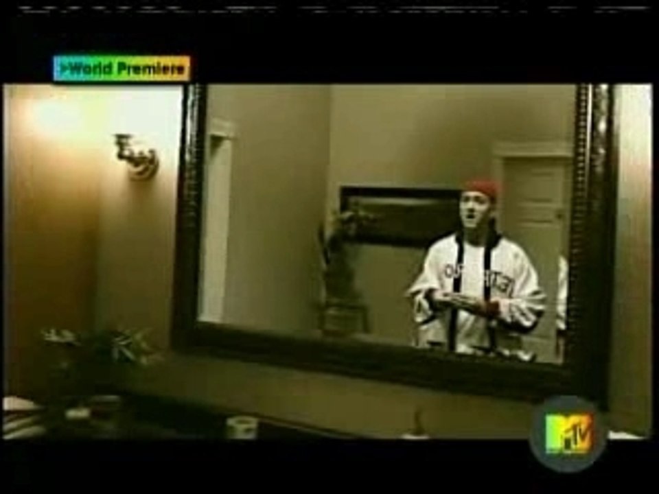 Eminem-when_im_gone_video_clip