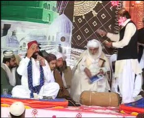 khizar abbass khichi best naqabat  bhakkar mehfal e naat 2013