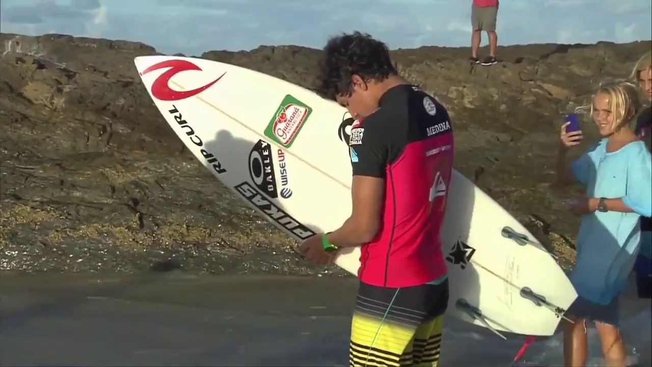 Gabriel Medina remporte le Quiksilver Pro Gold Coast 2014
