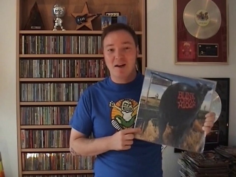 Neighborhoods Review (2011)