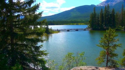Pyramide Lake Island in Jasper NP.