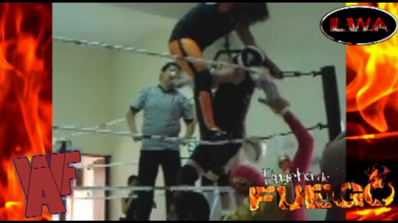 Apocalipsis y Dr. Veneno v.s. Clase, Dinero y Poder