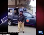 Having fun with pakistani police