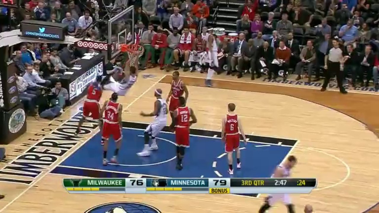 Top 10: Tony Parker trop rapide, DeMarcus Cousins trop puissant et Andre Iguodala trop aérien