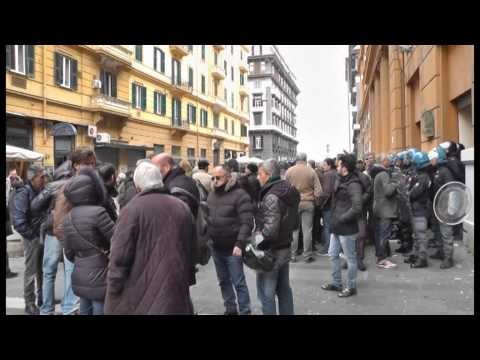 Napoli - I disoccupati continuano le proteste (11.03.14)
