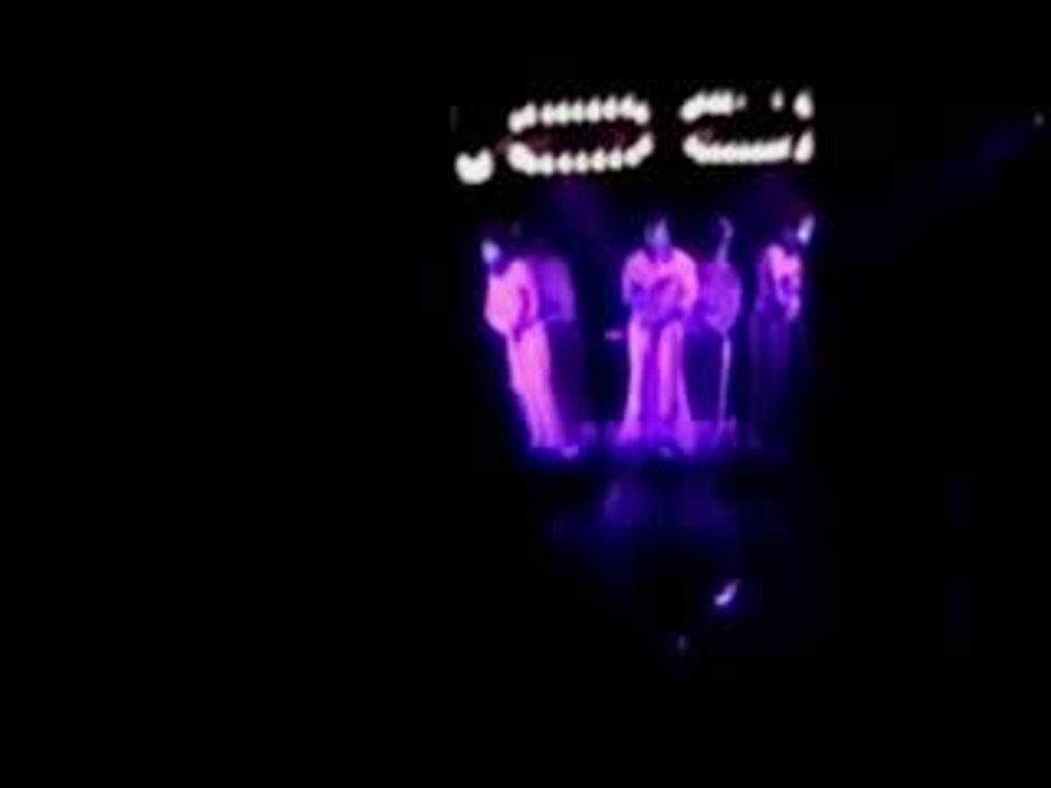 Live in Toronto:Make me bad