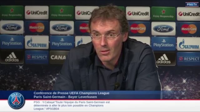 Laurent Blanc met ses joueurs en garde