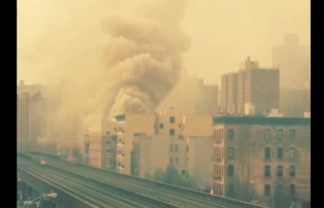 New York : deux immeubles s'effondrent après une explosion