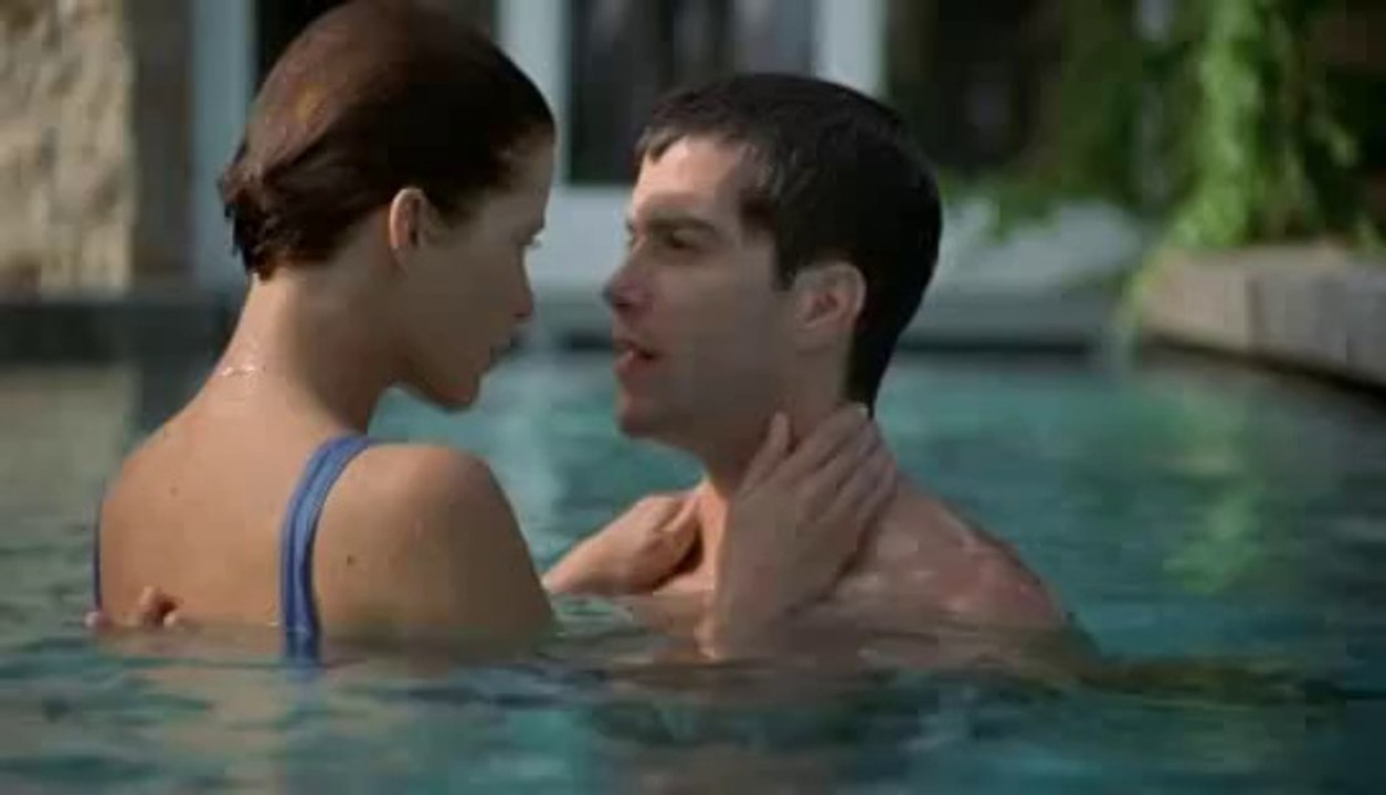 FLASHBACK_clip2
