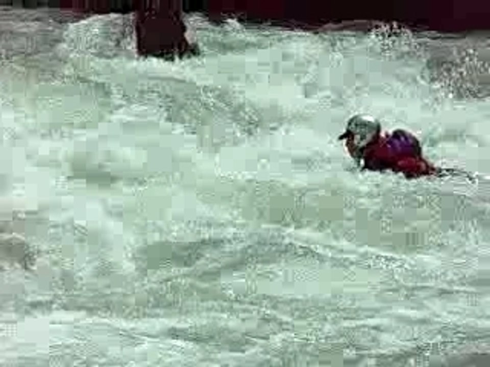 Raph en surf sur Rabioux avec pirouette