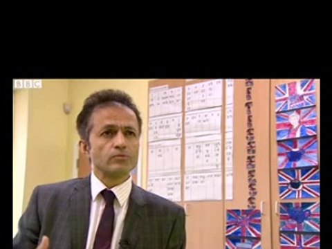 Shanghai maths teachers brought to England to raise standards