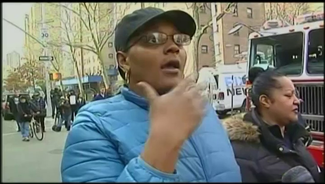 Les secours à pied d'œuvre après l'explosion d'un immeuble à New York