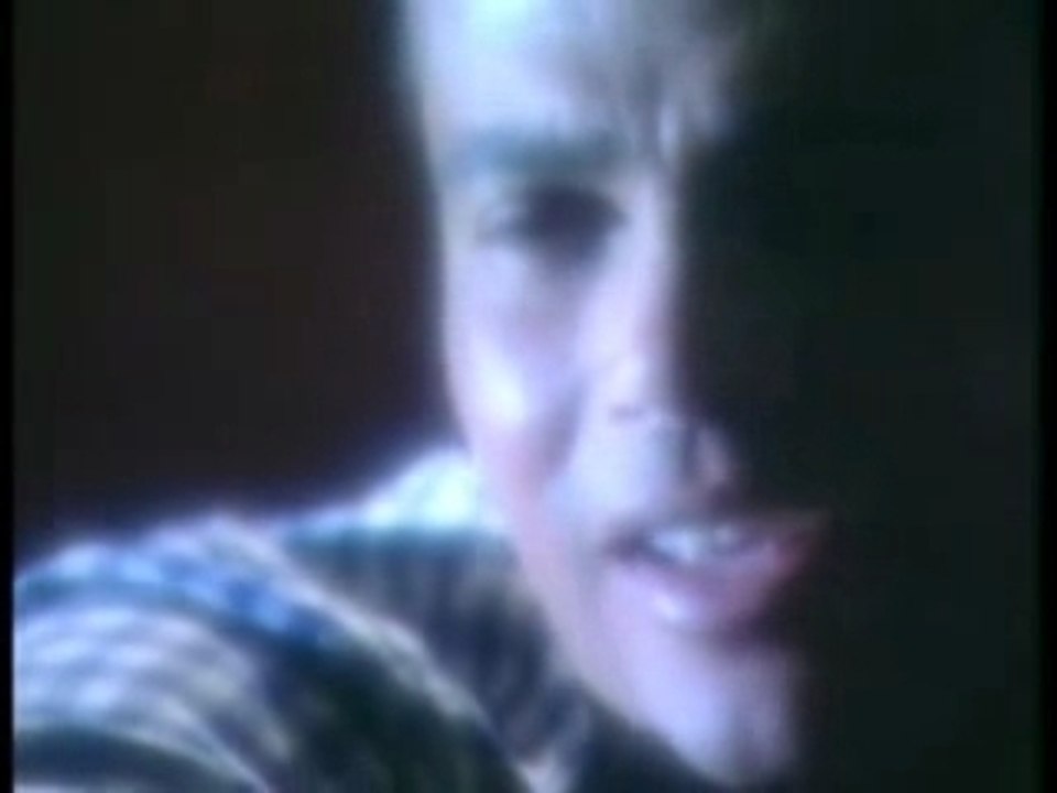 Amr Diab - Ya Omrena