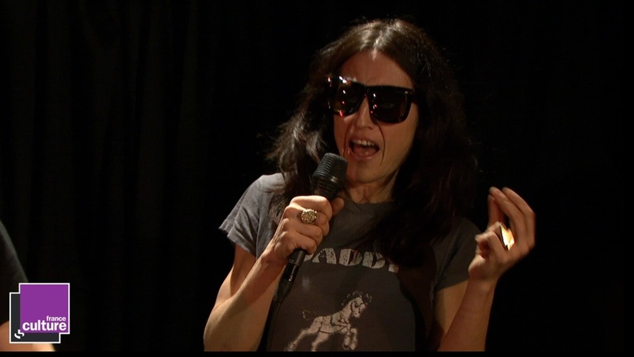 La session de JOAN AS A POLICE WOMAN - "The Classic" - dans le RenDez-Vous sur France Culture