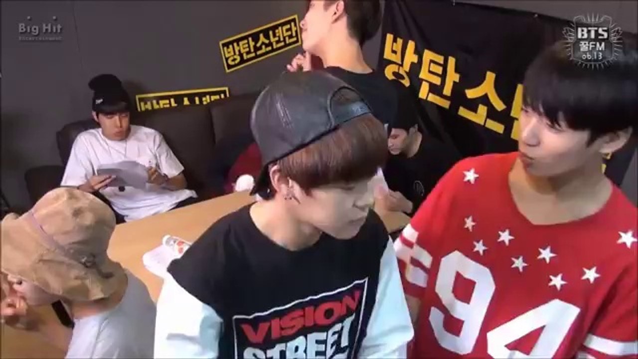 Funny & Cute moments - Bangtan Boys (방탄소년단_BTS)