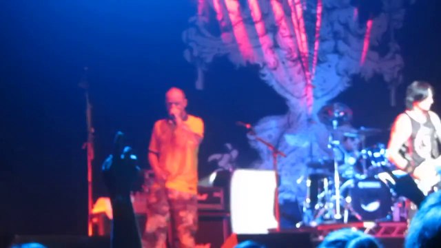 Five Finger Death Punch - Bad Company - Live - Sidewave 2014