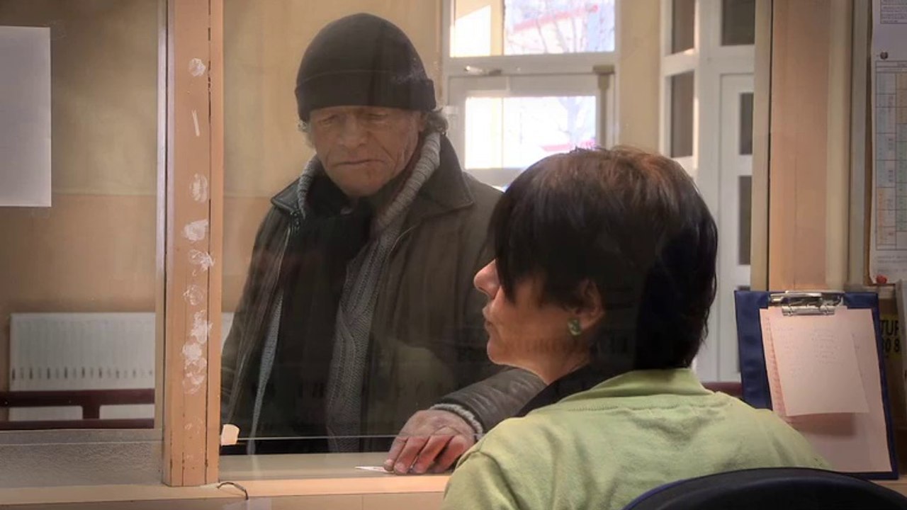 TROIS CENTS HOMMES d'Emmanuel Gras et Anne Dalbis - Compétition française Cinéma du réel 2014