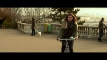 3 DAYS TO KILL - Extrait- Leçon de vélo (VF)