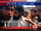 Shujabad :- Thief caught red handed by Public & his hair & moustache were cut as punishment