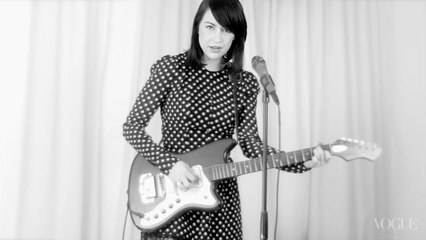 Vogue Music - Dee Dee Penny