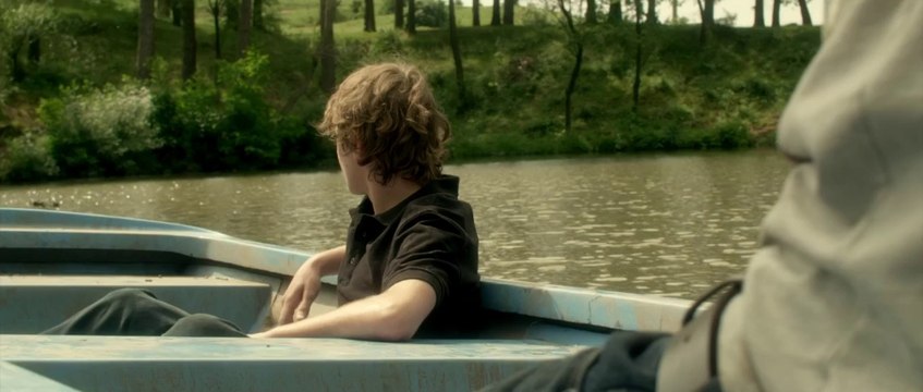 AUX YEUX DES VIVANTS - Bande-annonce VF