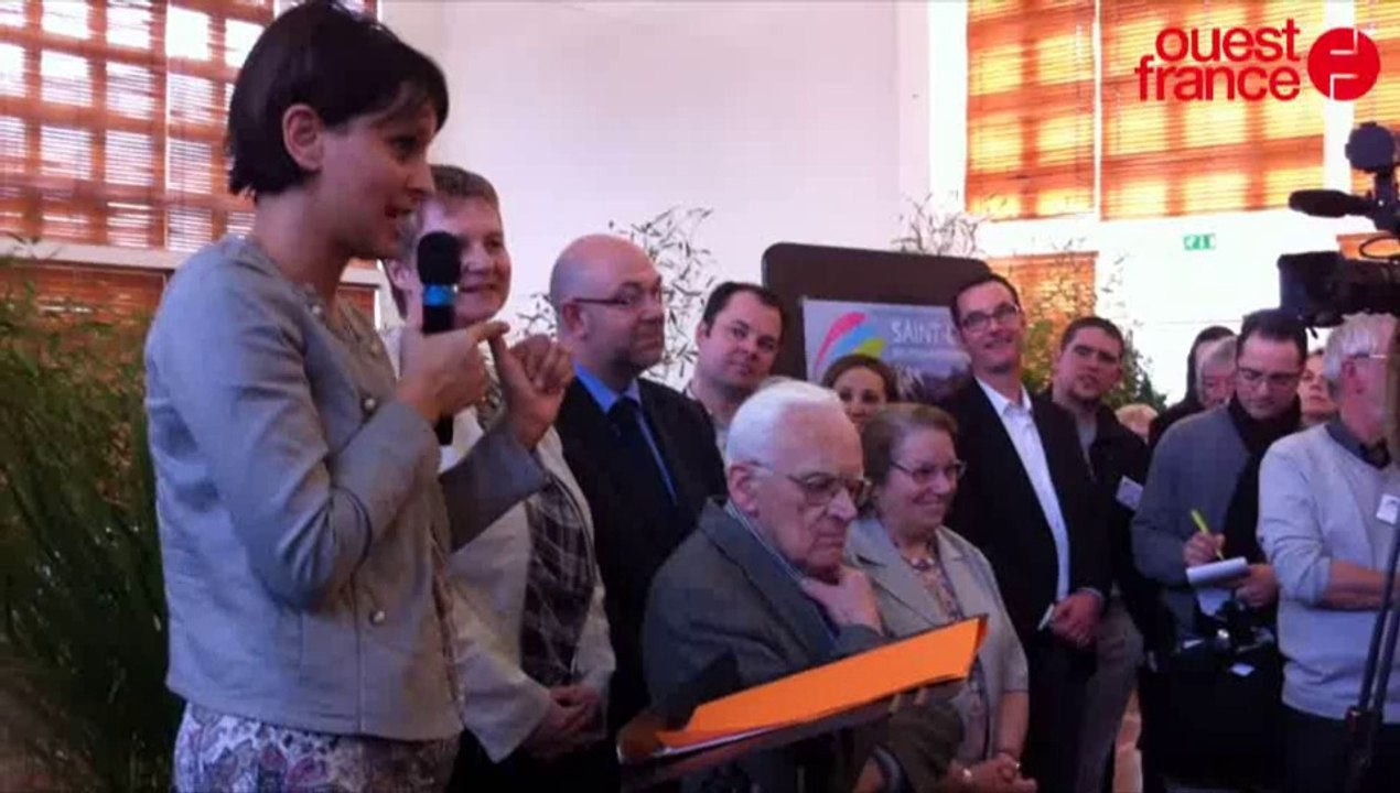 La porte-parole du gouvernement à Saint-Lô: la place des femmes en politique c'est l'avenir...