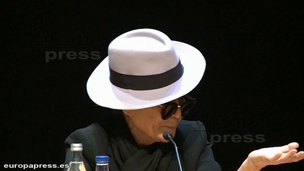 Yoko Ono: "John Lennon is still with us"