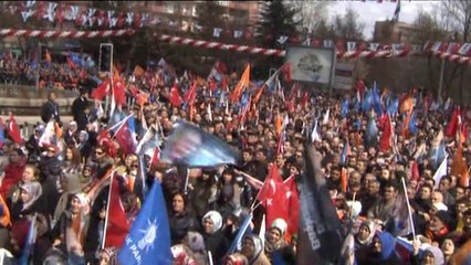 Turkey PM accuses his opponents of being 'charlatans'