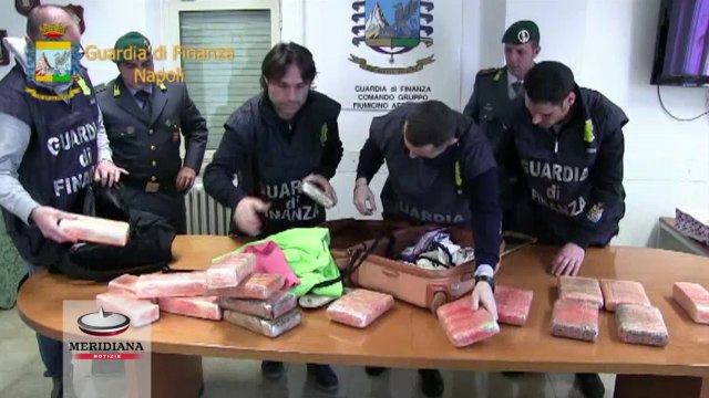Fermata a Fiumicino Federica Gagliardi con 24 chili di cocaina, ecco il video realizzato dalla GdF MERID