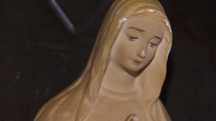 Belgique : Le mystère de la Vierge lumineuse - ZAPPING ACTU 14/03/2014