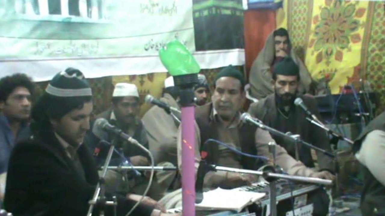SHAHON SE KUCH GHARAZ Na kese tajwer say hay Qawai by Majid chashti