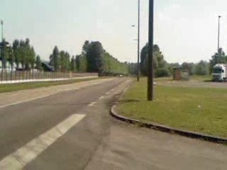 banshee vs 600 supermot