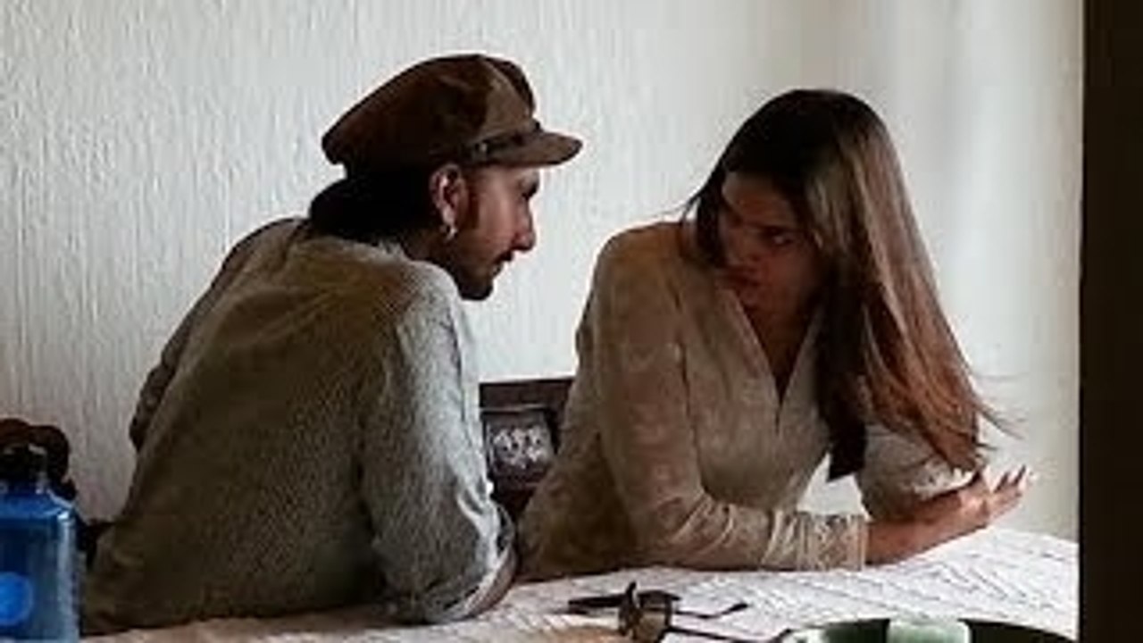 Deepika Padukone To Assist Zoya Akhtar In Ranveer Starrer Film ?