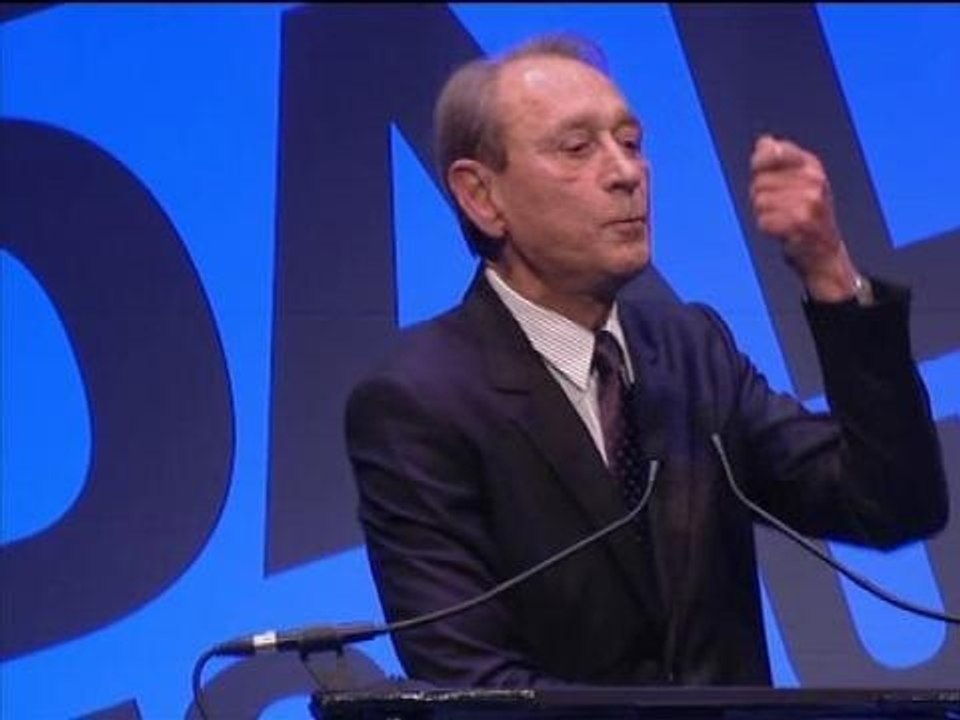 Bertrand Delanoë: "Avec Anne Hidalgo, Paris restera la capitale de l'amour" - 14/03