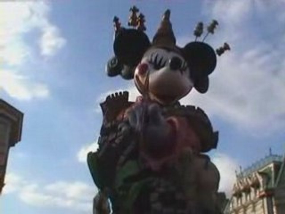 ImagiNations Parade