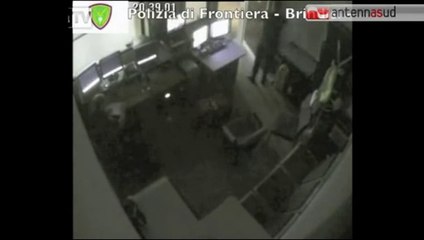 TG 13.03.14 Furti nei bagagli dell'aeroporto di Brindisi, condannate guardie giurate