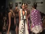 Fashion designer Urvashi Joneja - IANS India Videos