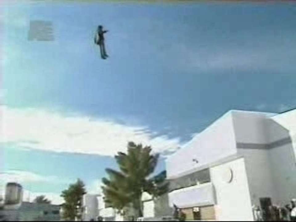 Cris levitación1