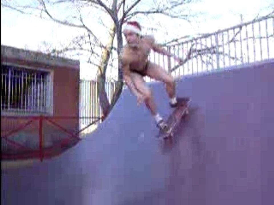 skate pere noel ché les nudiste