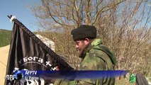 En Crimée, une poignée de combattants serbes