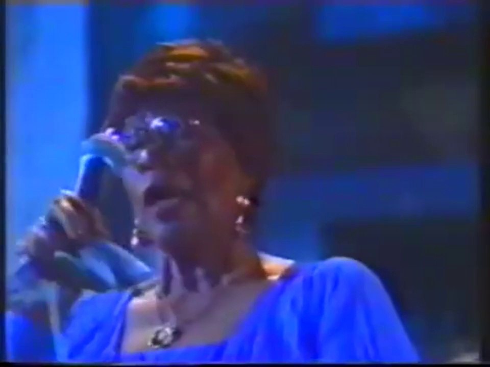 ELLA FITZGERALD at MONTREUX 1981 (0:37 HD)