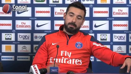 PSG / ASSE - La conférence de presse de Ezequiel Lavezzi