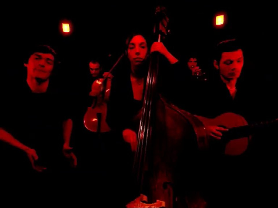 LAS ONDAS MARTELES / "Y despues de todo"